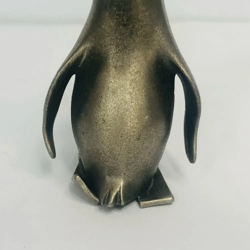 hudson‎ pewter clumsy penguin on skis 2 1/4 inch bent skis silver tone